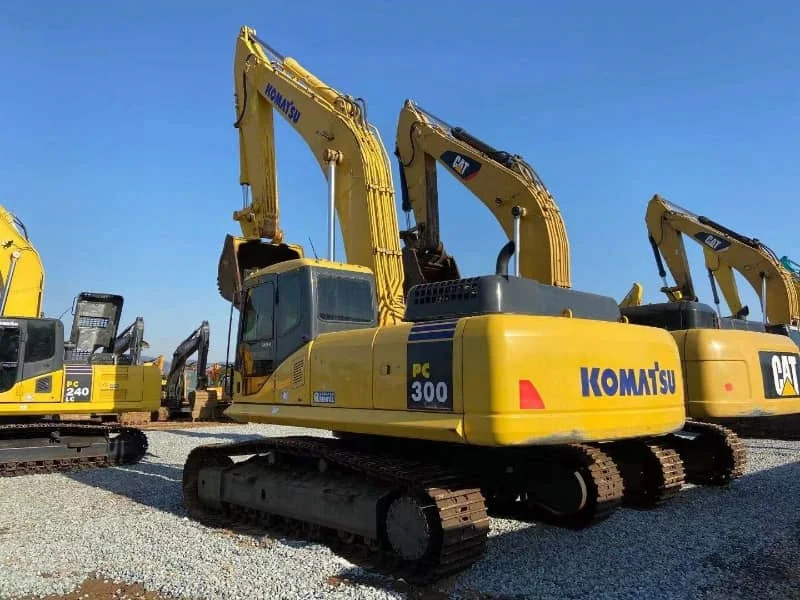 Excavadora de cadenas Komatsu PC300 de 30 toneladas usada, procedente de Japón, en excelentes condiciones.