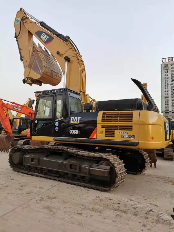 Excavadora de cadenas Caterpillar 336D usada a la venta: maquinaria de construcción de segunda mano de alta calidad.