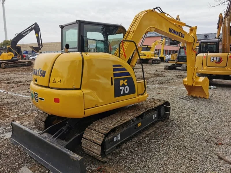 Pre-owned Komatsu PC70 7-Ton Hydraulic Excavator for Construction