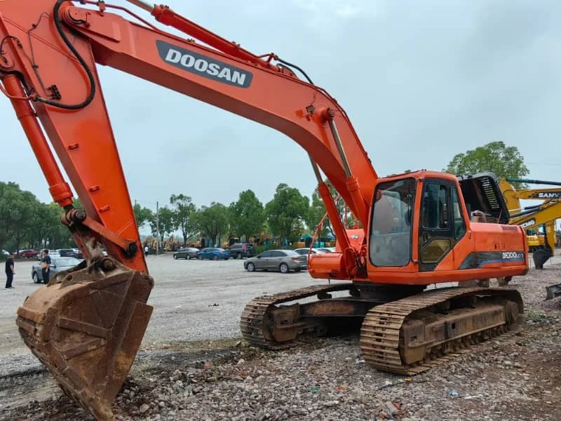 Pelle Doosan DH300 d'occasion de haute qualité à vendre – Excellent état, offre exceptionnelle