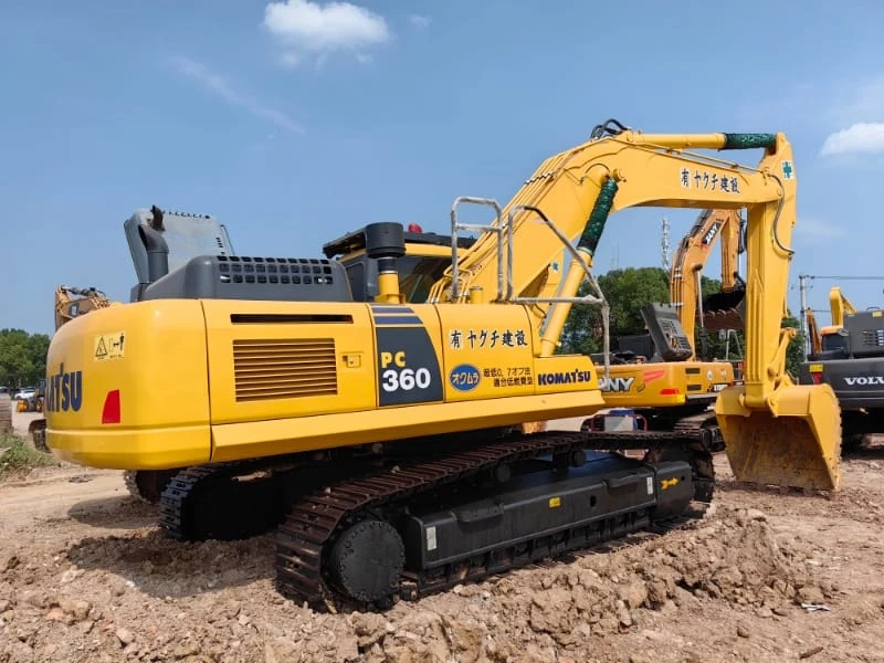 Б/у гидравлический гусеничный экскаватор Komatsu PC360 в хорошем состоянии