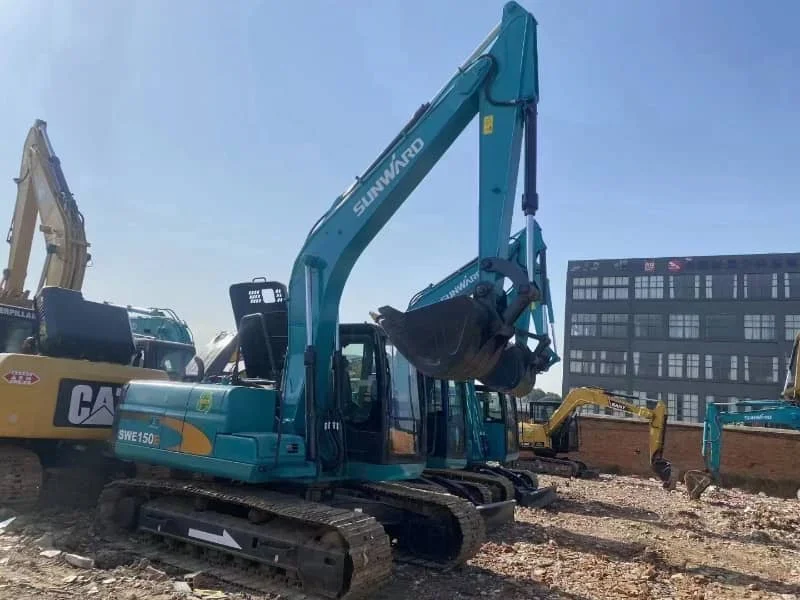 Excavadora de cadenas Sunward 150E usada y asequible en excelentes condiciones