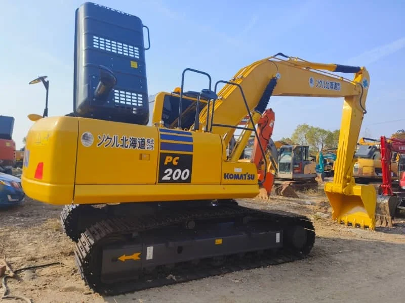 High-Quality Secondhand Komatsu PC200 Excavator for Sale – 99% Like New Condition