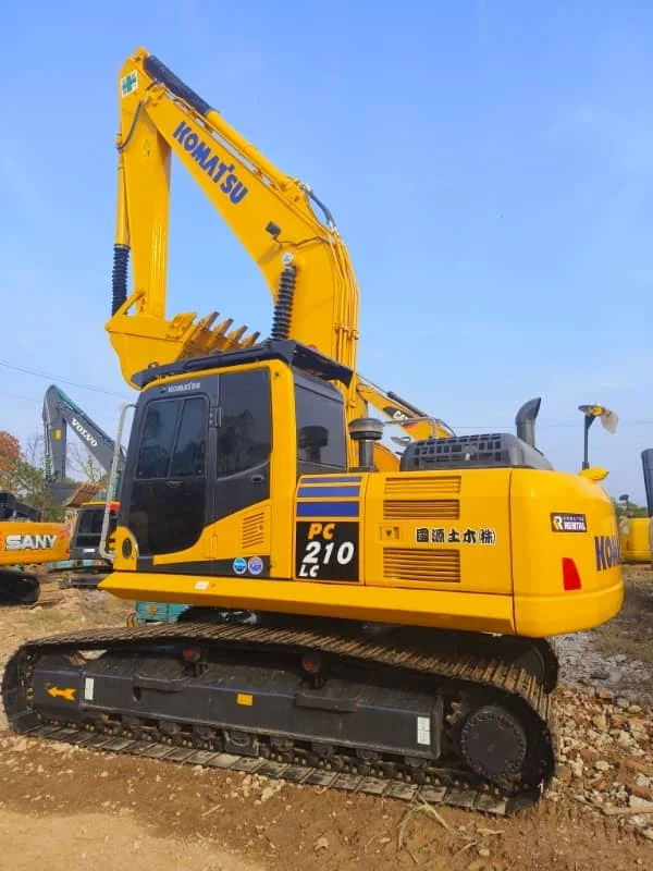 Used Komatsu PC210 21-Ton Excavator for Sale – Reliable Medium Hydraulic Crawler