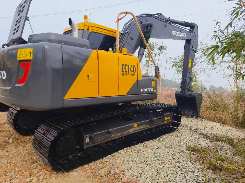 Новый подержанный экскаватор Volvo EC140 95% доступен для покупки