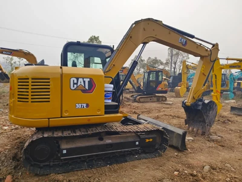 حفارة زاحفة هيدروليكية Cat 307E مستعملة للبيع - حفارة كاتربيلر مستعملة