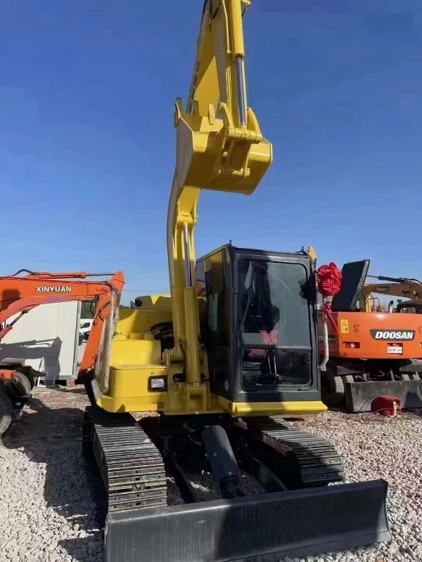 Miniexcavadora de cadenas Komatsu PC70 de segunda mano de Japón