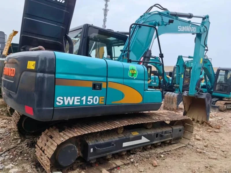 Excavadora de cadenas Sunward 150E 95% de alta calidad, nueva, disponible para la venta.