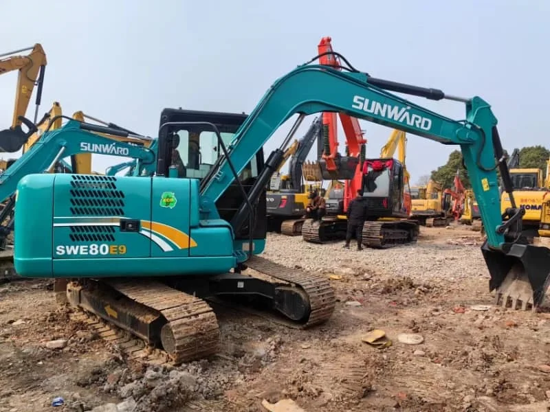 Excavadora Sunward 80 usada: alta calidad, multifuncional y asequible